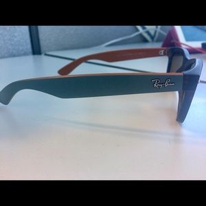 Ray-Ban wayfarer sunglasses